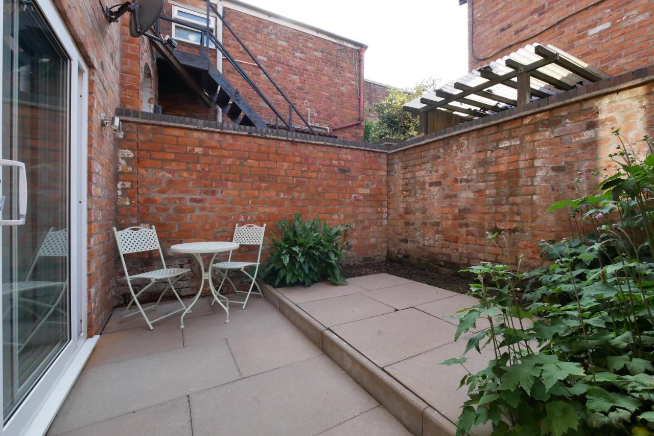 Crewe Short Lets 1 Victoria Court, Crewe Διαμέρισμα Εξωτερικό φωτογραφία
