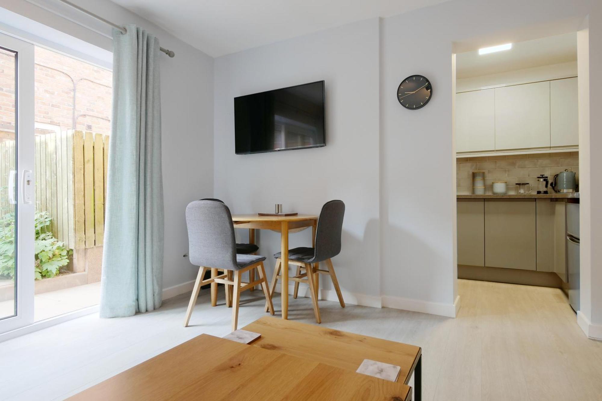 Crewe Short Lets 1 Victoria Court, Crewe Διαμέρισμα Εξωτερικό φωτογραφία